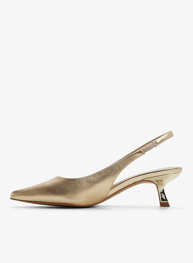 كول ات سبرنج Dariahh Sliing Back Pumps